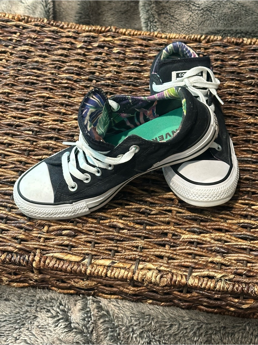 Converse Black Canvas Low-Top Sneakers with Floral Liner